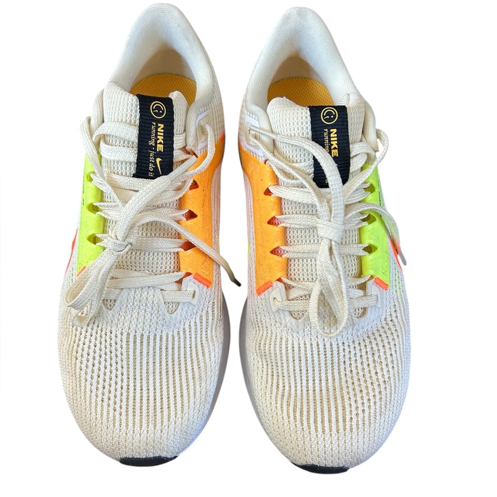 Nike Men's Air Zoom Pegasus 40 Road Running Shoes - Picture 2 of 5